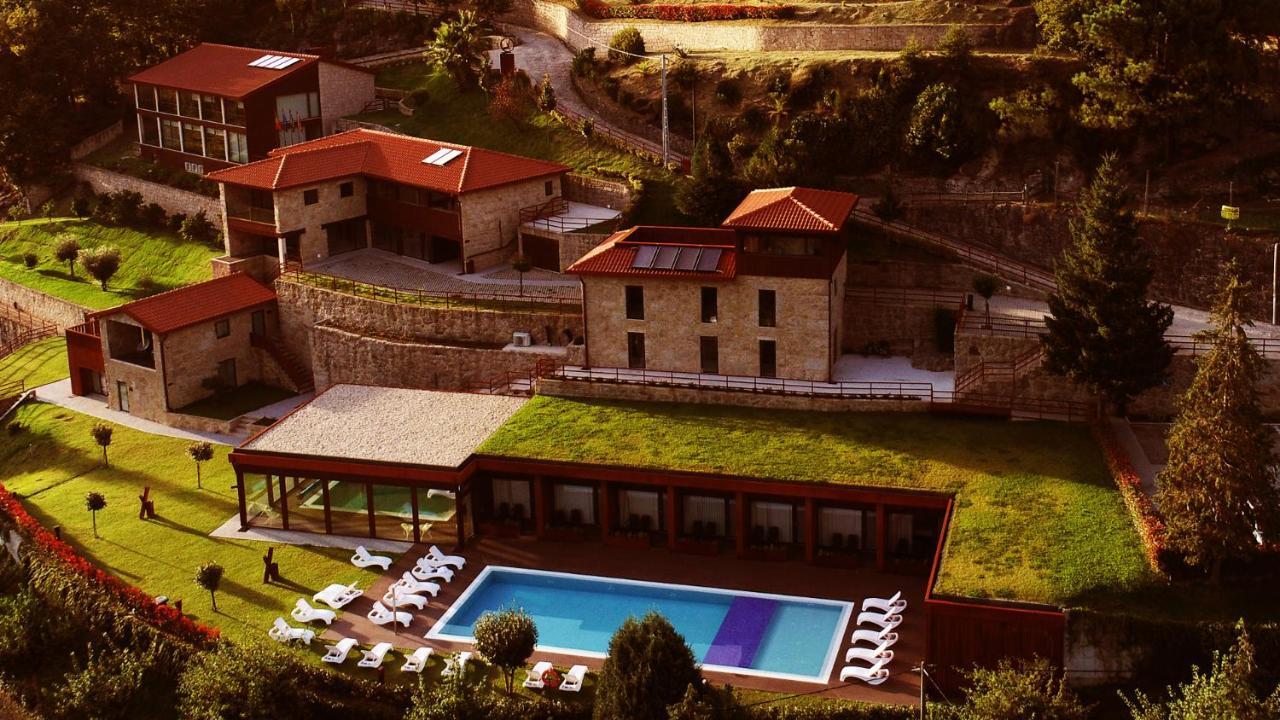 Agrinho Suites & Spa Geres Valdosende 外观 照片